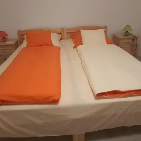 Lotusz Apartment Heviz